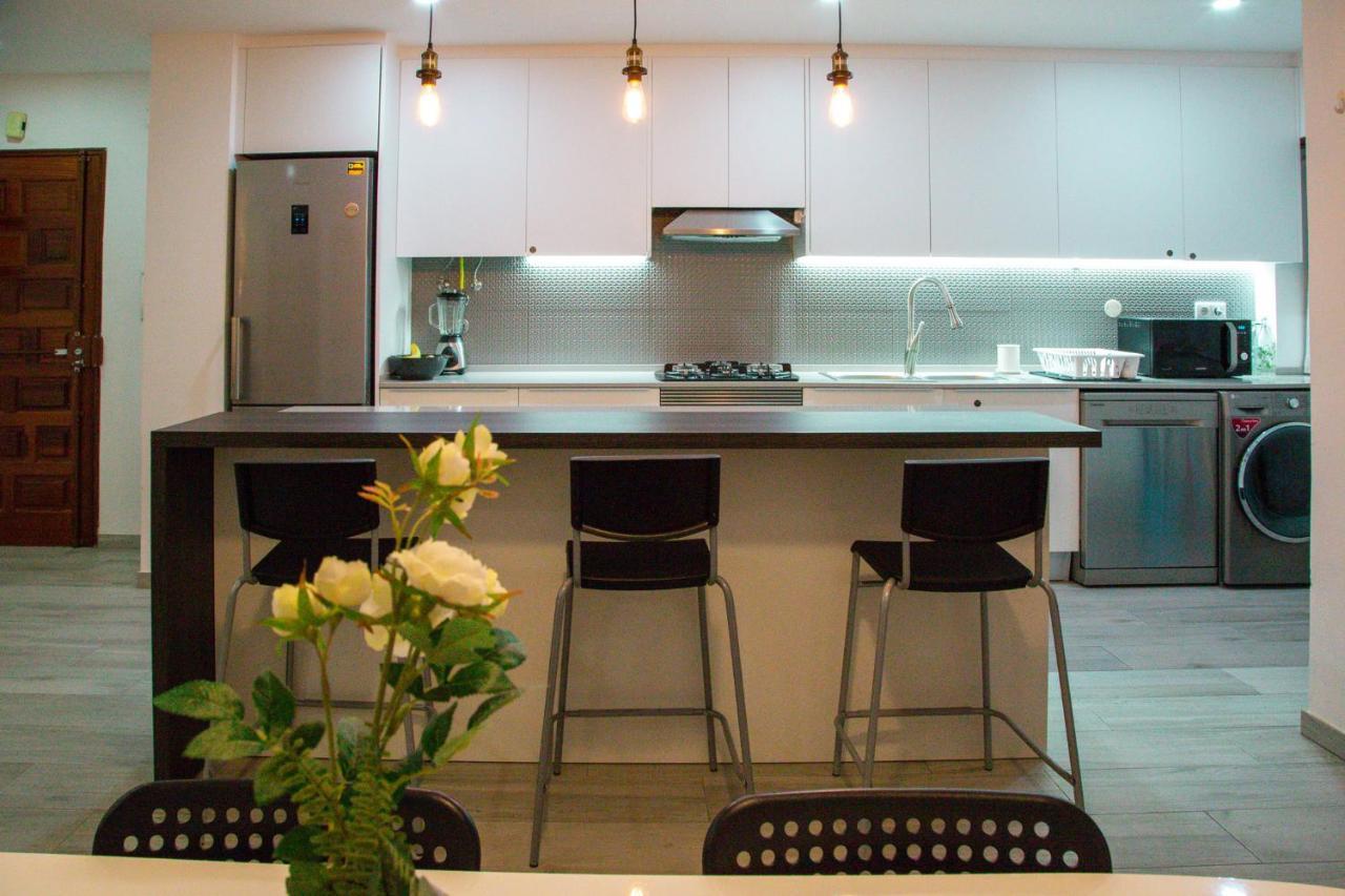 Cozy Room In Cascais City With Full Kitchen 5 Minutes From The Beach Exterior photo