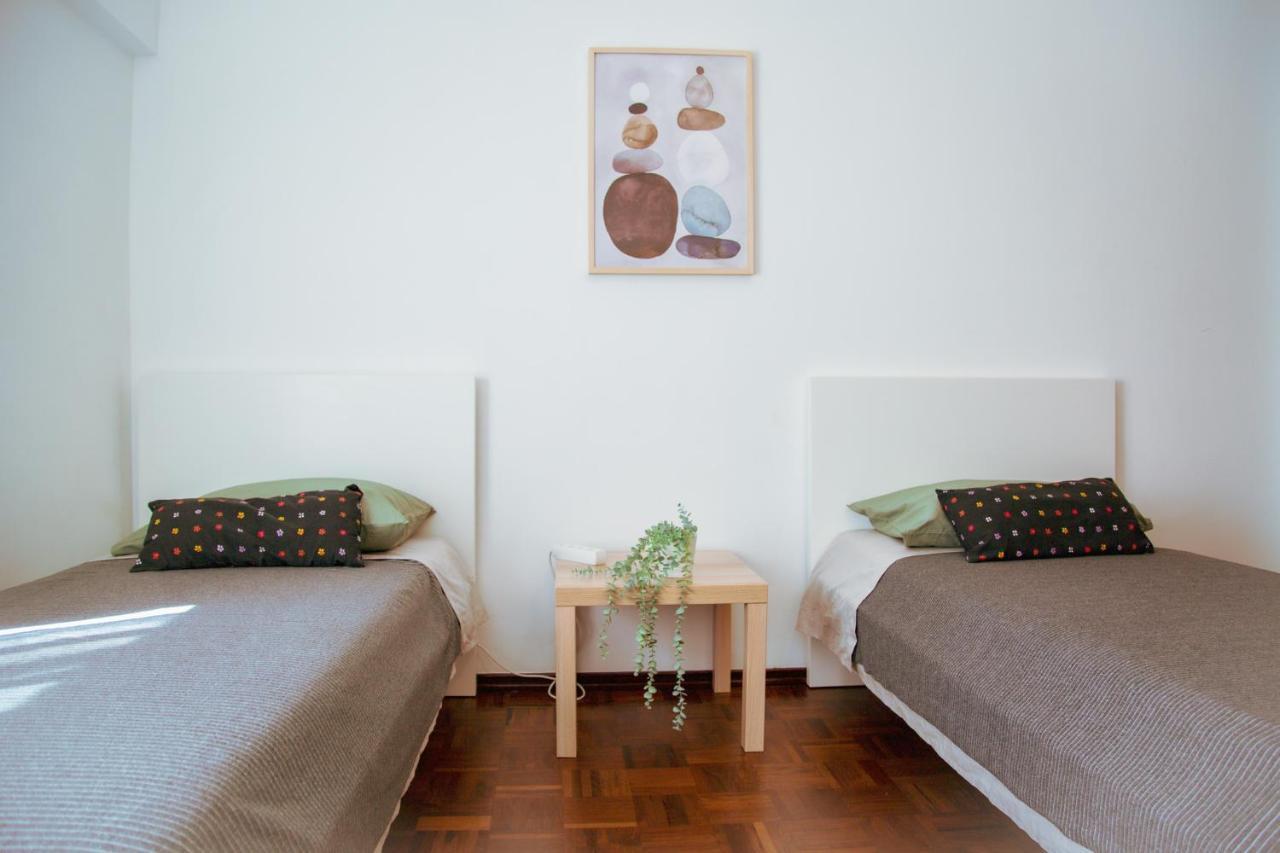 Cozy Room In Cascais City With Full Kitchen 5 Minutes From The Beach Exterior photo